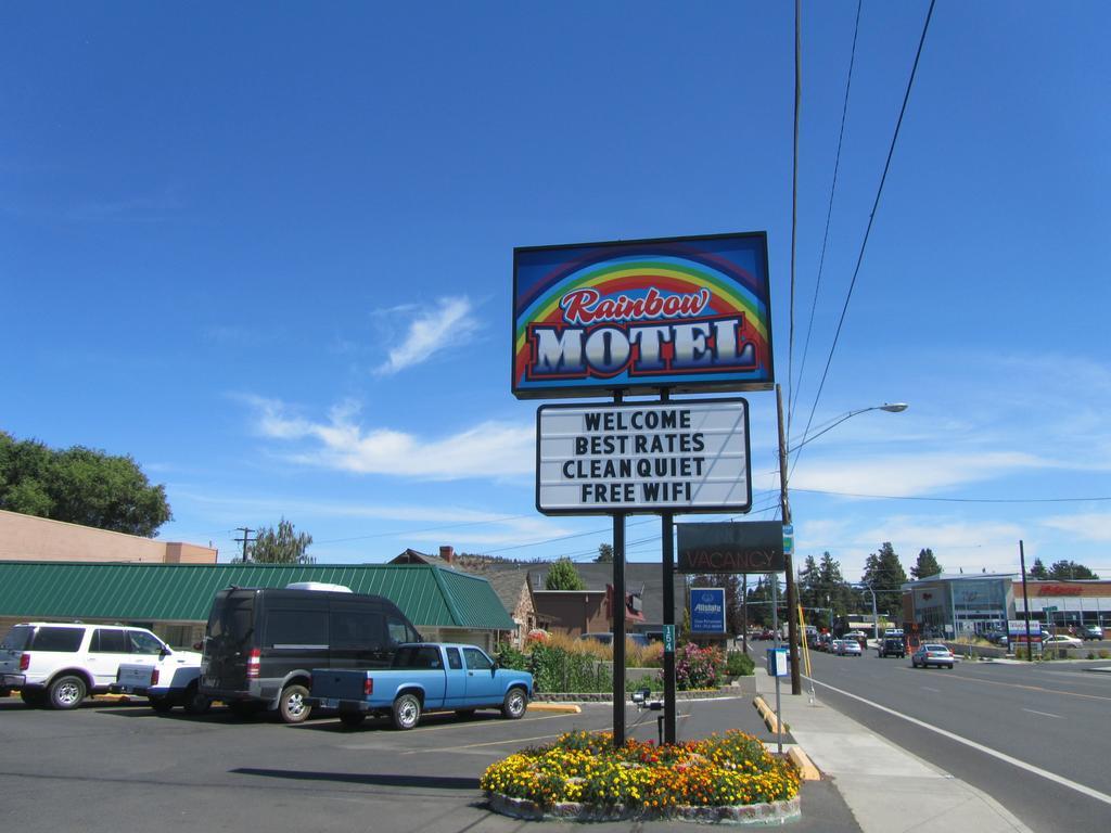 Rainbow Motel Bend Exterior photo