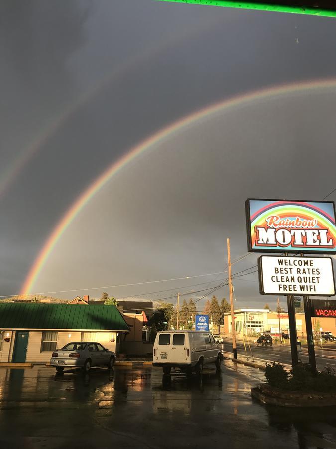 Rainbow Motel Bend Exterior photo