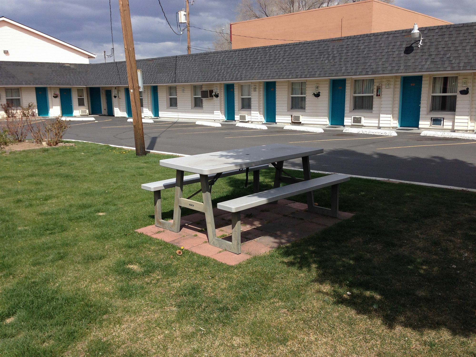 Rainbow Motel Bend Exterior photo